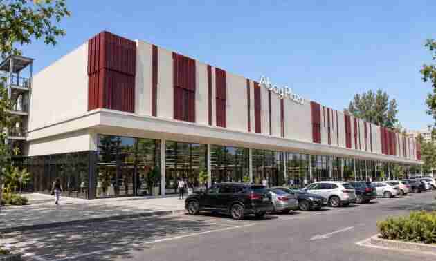 &laquo;Тиграухада&raquo; базары &laquo;Abai Plaza&raquo; сауда үйіне айналды